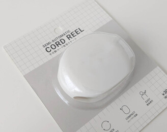 充電ケーブルやイヤホン…"有線派"の民は注目！【3COINS】「何個あっても重宝するね！」半自動便利系のイメージ画像