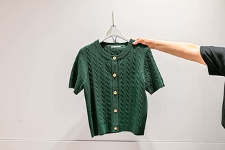 やばい！早くしないと売り切れちゃうかも（泣）【GU】中の人「毎シーズン大人気で…」「3個で590円！？」絶対買いTOP2のイメージ画像