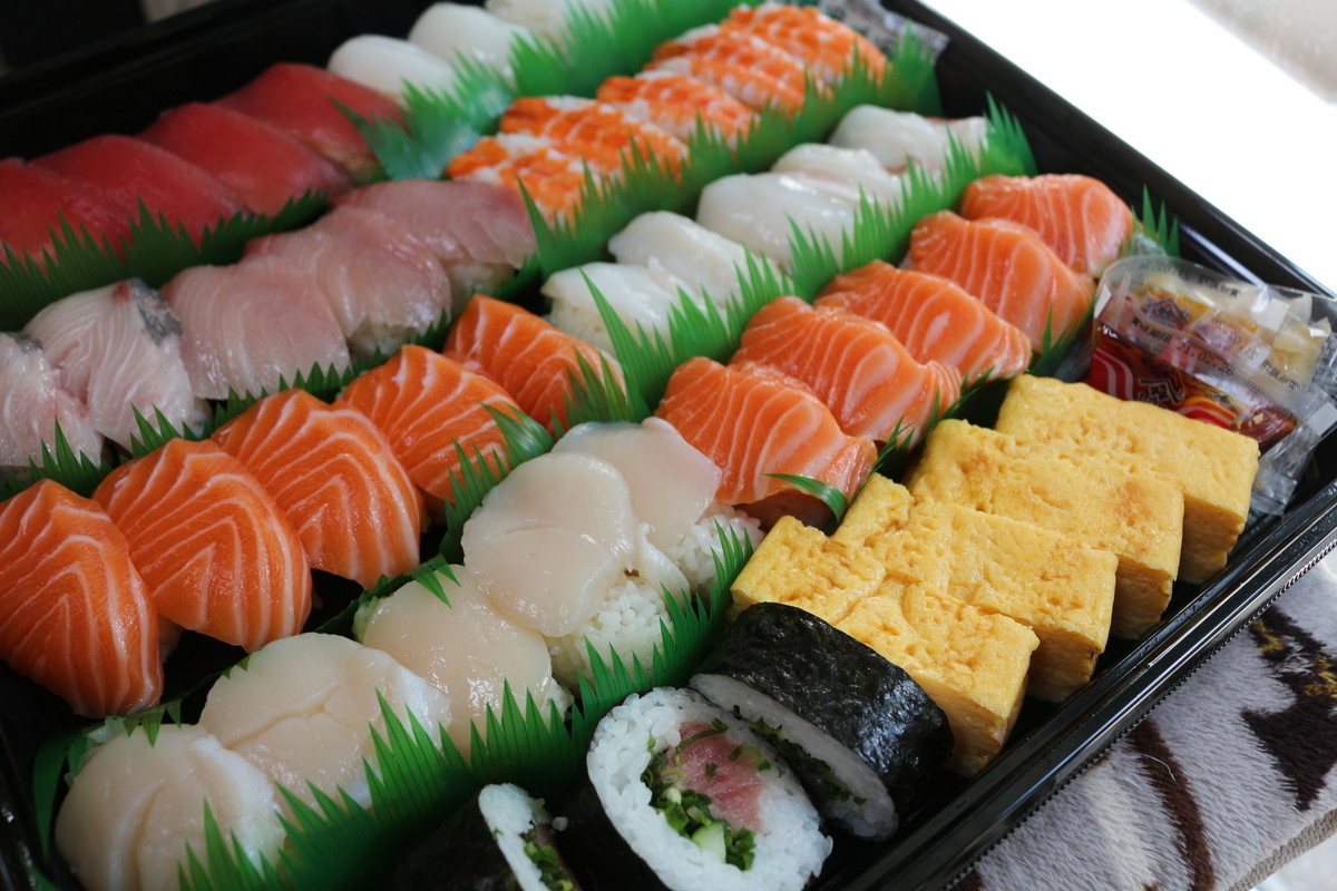 コストコ寿司ファミリー48貫