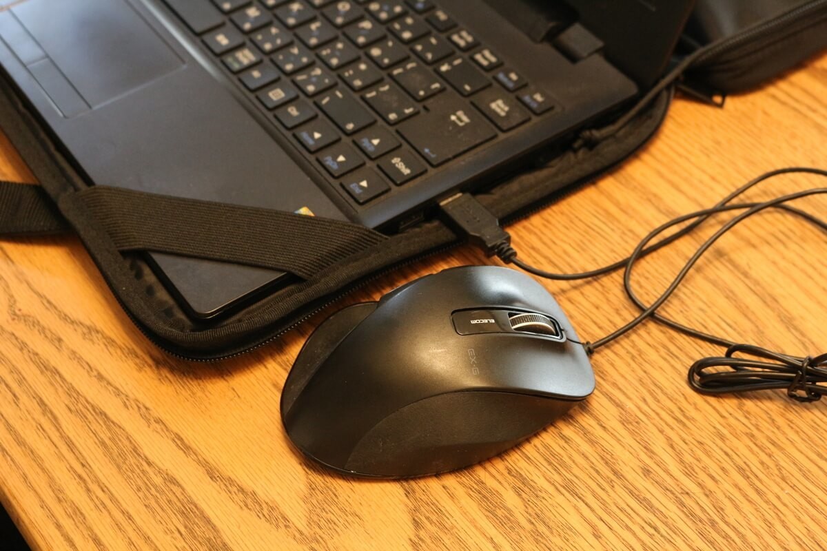 入れたまま使えるパソコンケース A4サイズ用