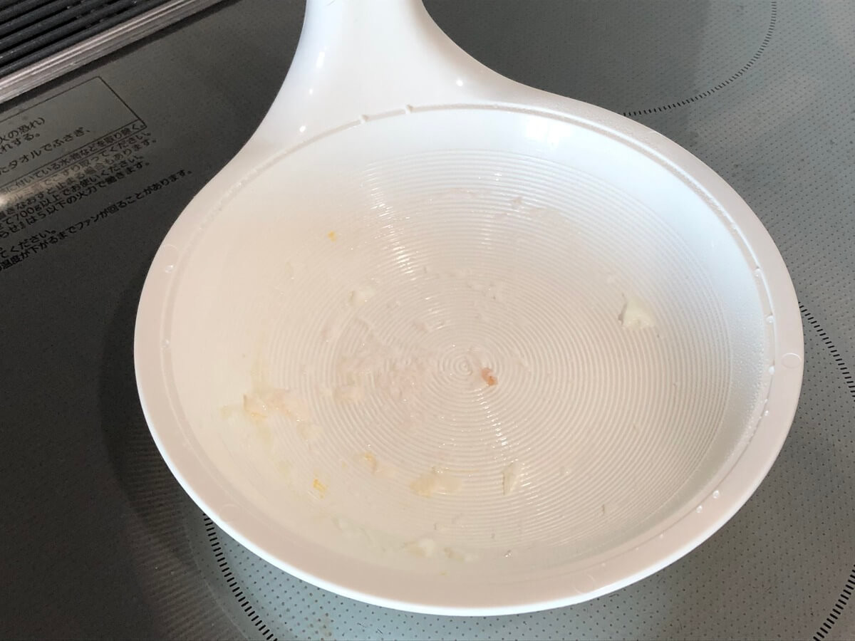 ダイソー電子レンジ調理器「どんぶり・目玉焼き」