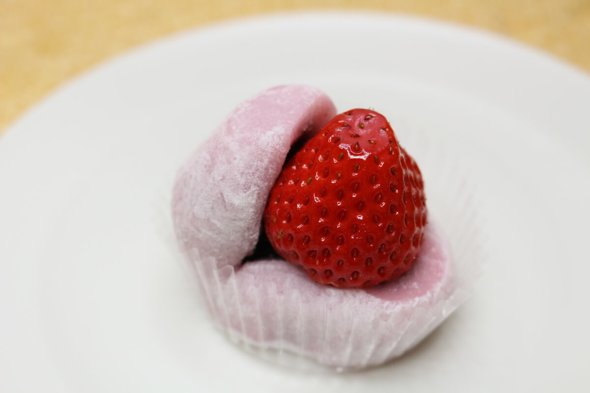 特撰 香川県産さぬきひめの大きな苺大福 こし餡