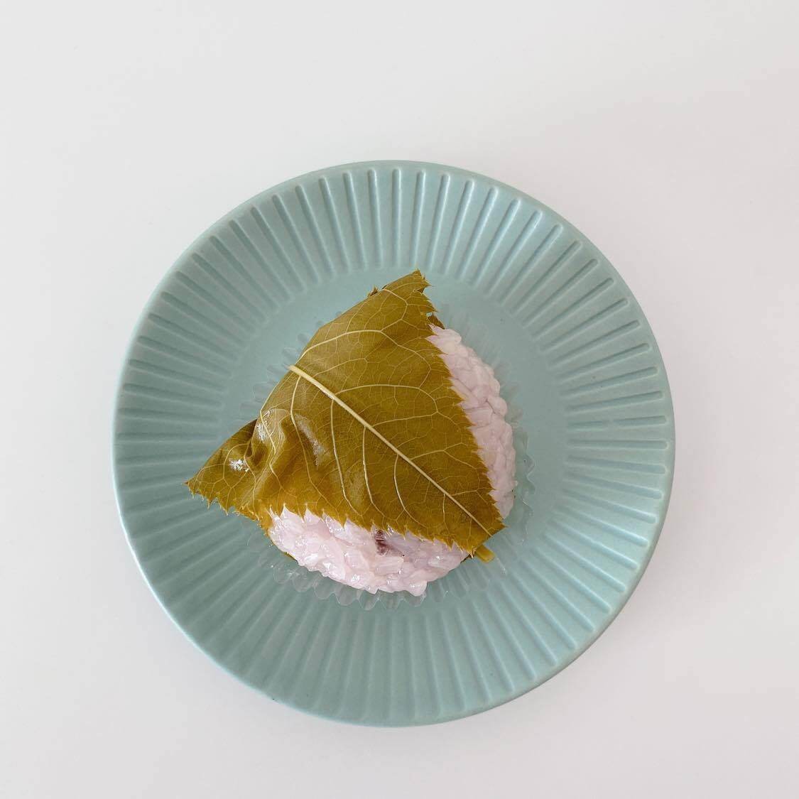 今だけ！シャトレーゼ期間限定「特撰桜餅」1個100円のコスパを検証した