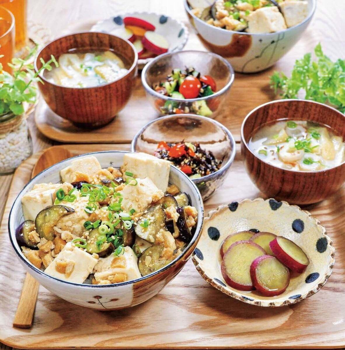 スタミナ豆腐丼献立