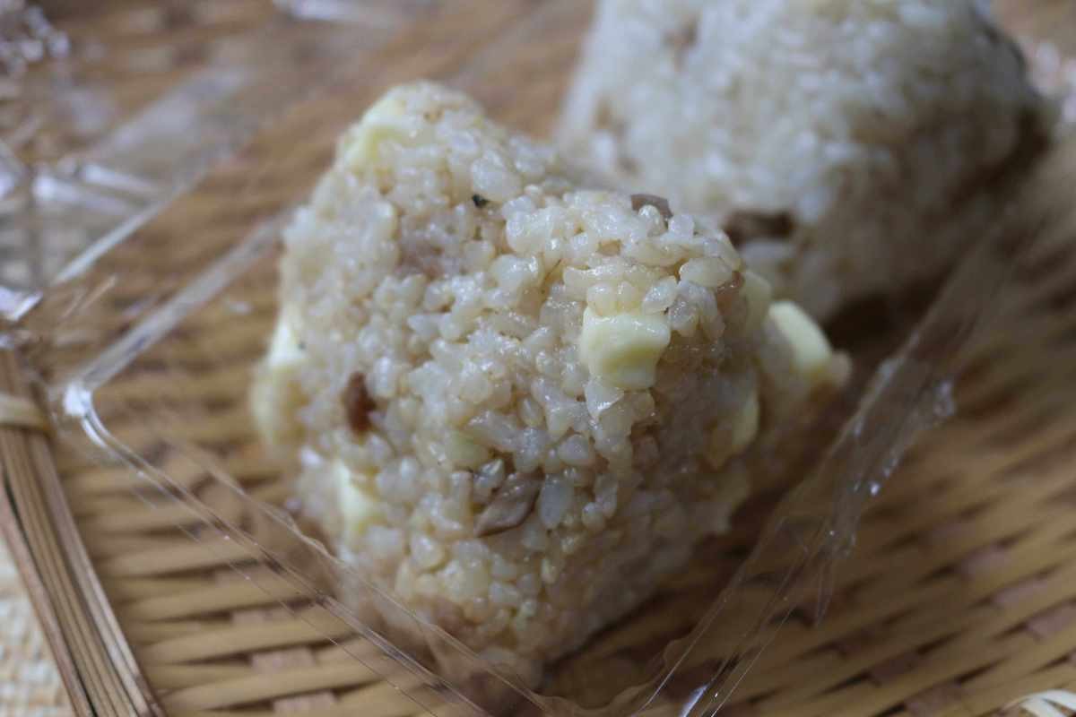 いぶりがっこチーズ玄米