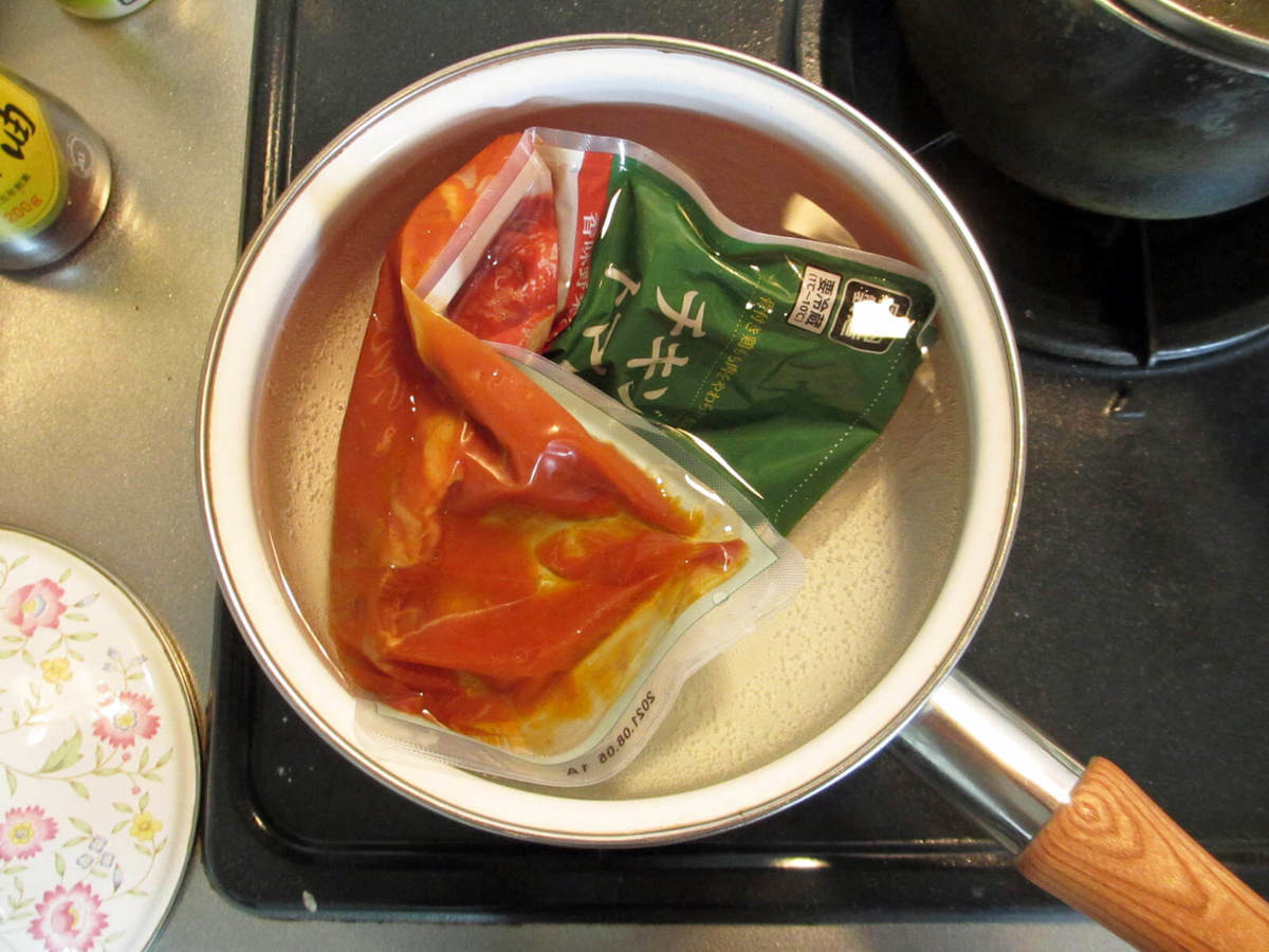 業務スーパーチキンのトマト煮