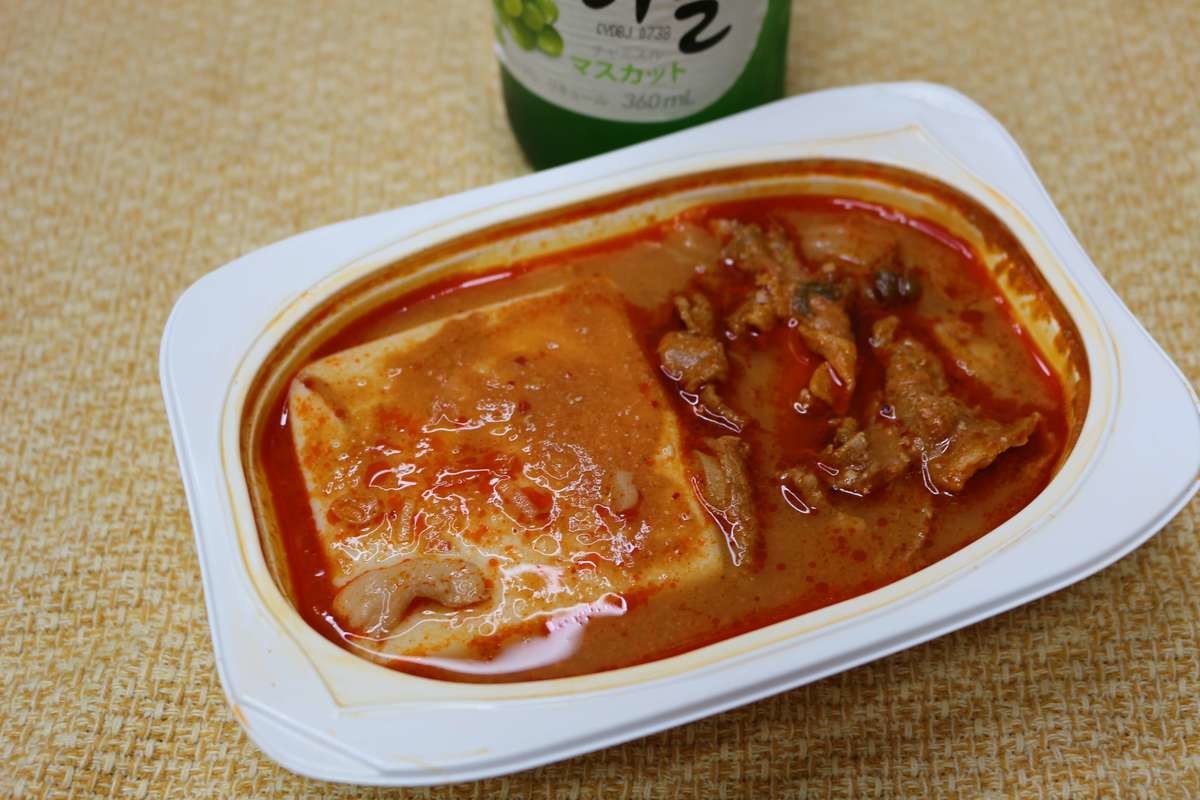 お母さん食堂あさりの旨味スンドゥブチゲ