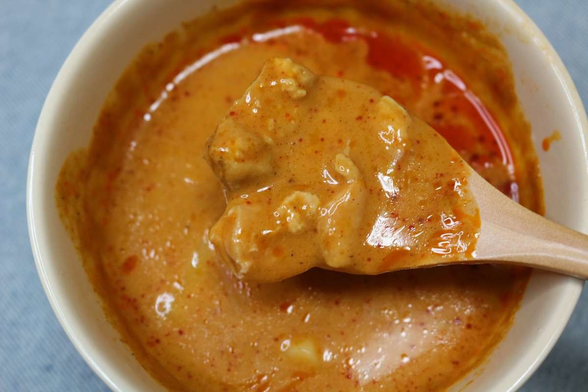 みなさまのお墨付きカシューナッツ香るマッサマンカレー