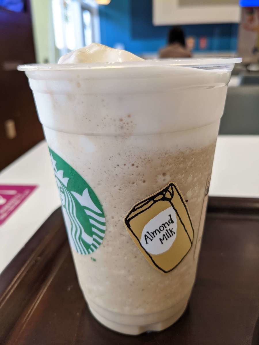 キャラメルフラペチーノ