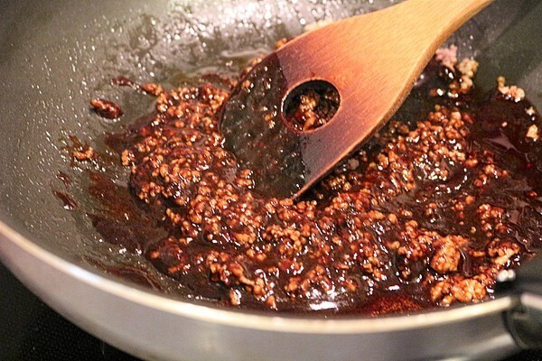 カルディオリジナル「黒麻婆豆腐の素100g」