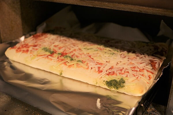 そのまま焼けるピザ マルゲリータ