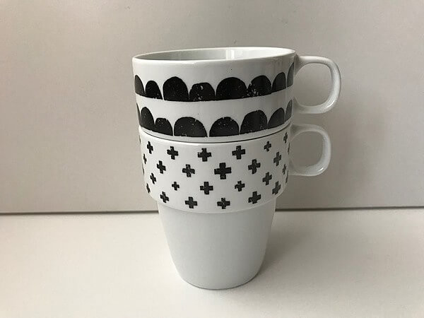 セリア「モノトーンスタッキングマグ」