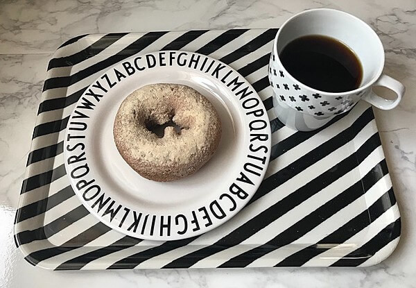 セリア「モノトーンスタッキングマグ」