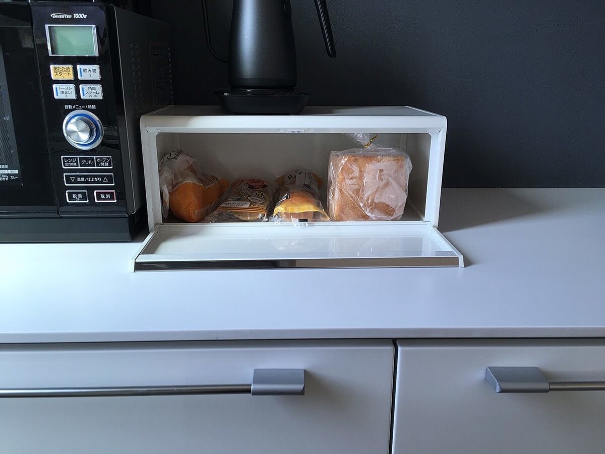 ブラバンシア「フォールフロント ブレッドビン ホワイト」