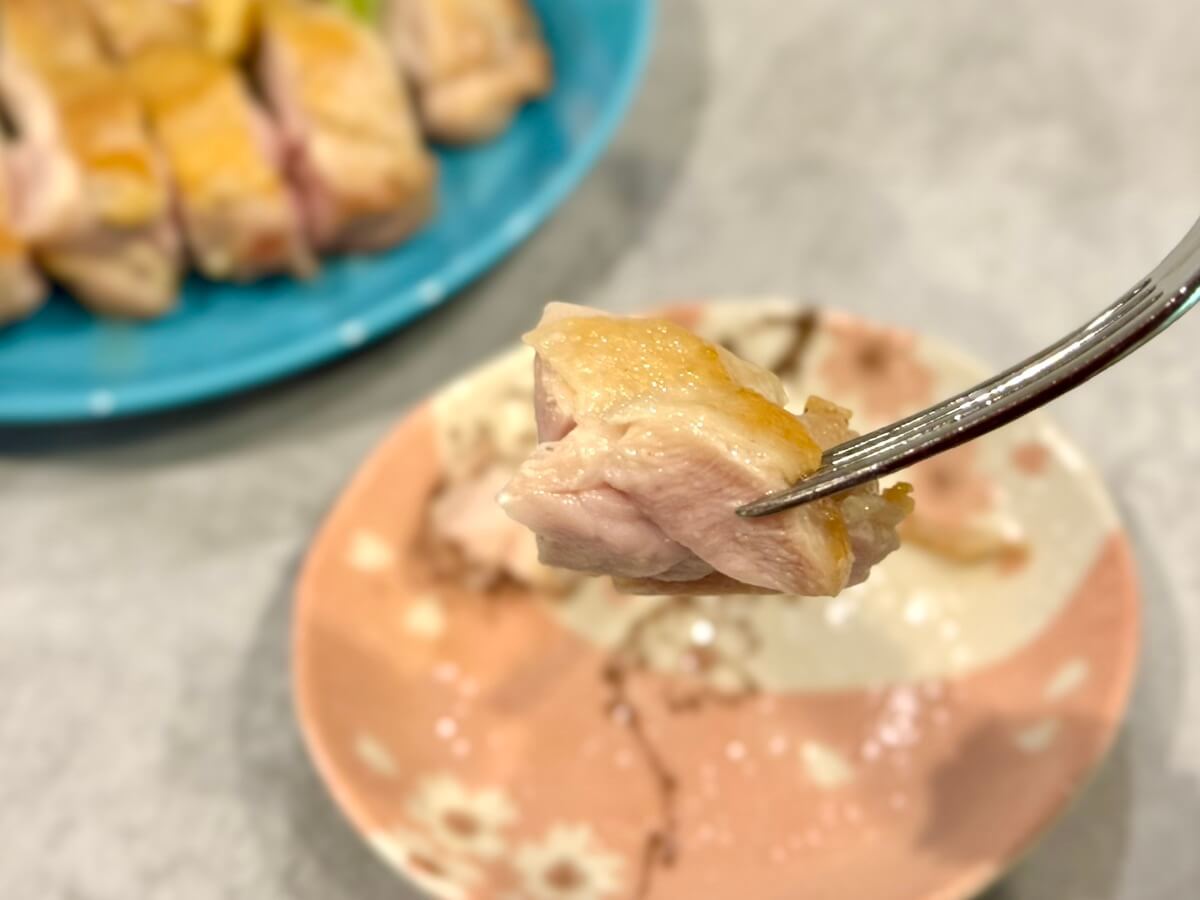 鳥羽周作さん「皮パリパリチキンステーキ」