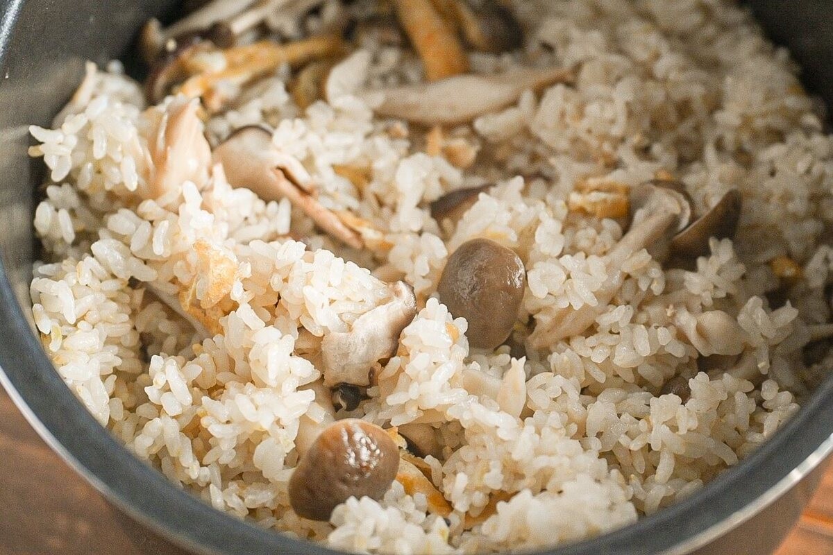 「きのこの炊き込みごはん」のレシピ