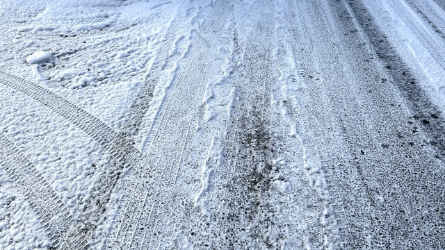 「冬の車トラブル」を招くNG行動5選