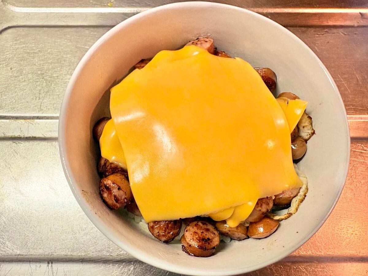 「悪魔のチーズ丼」