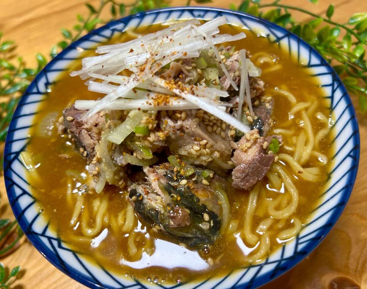 大藪さん「薬膳風さばカレーラーメン」のレシピ