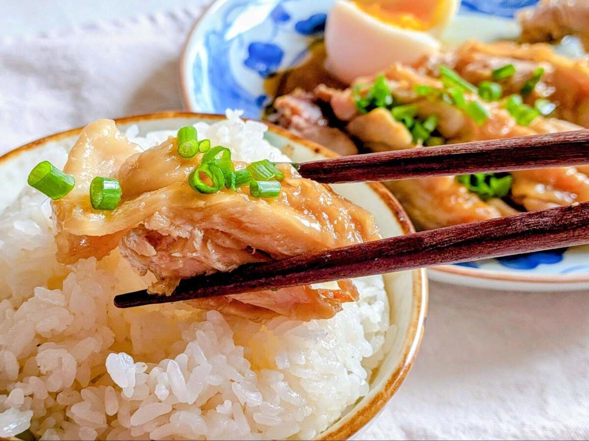 山本ゆりさん「解凍不要！レンジで鶏チャーシュー」のレシピ
