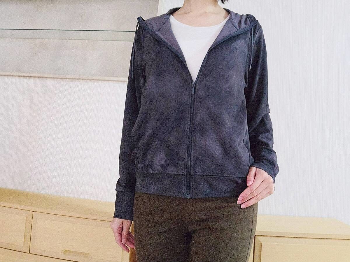 ユニクロ「極暖ヒートテックカシミヤブレンド」