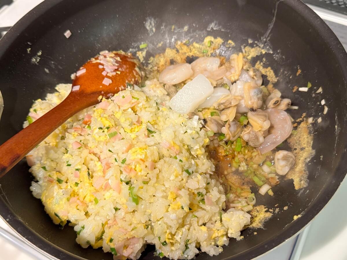 和田明日香さん「絶対失敗しないチャーハン」のレシピ