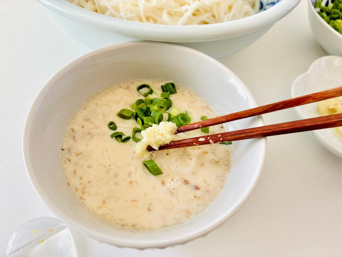和田明日香さん「ごまミルクつけ麺」