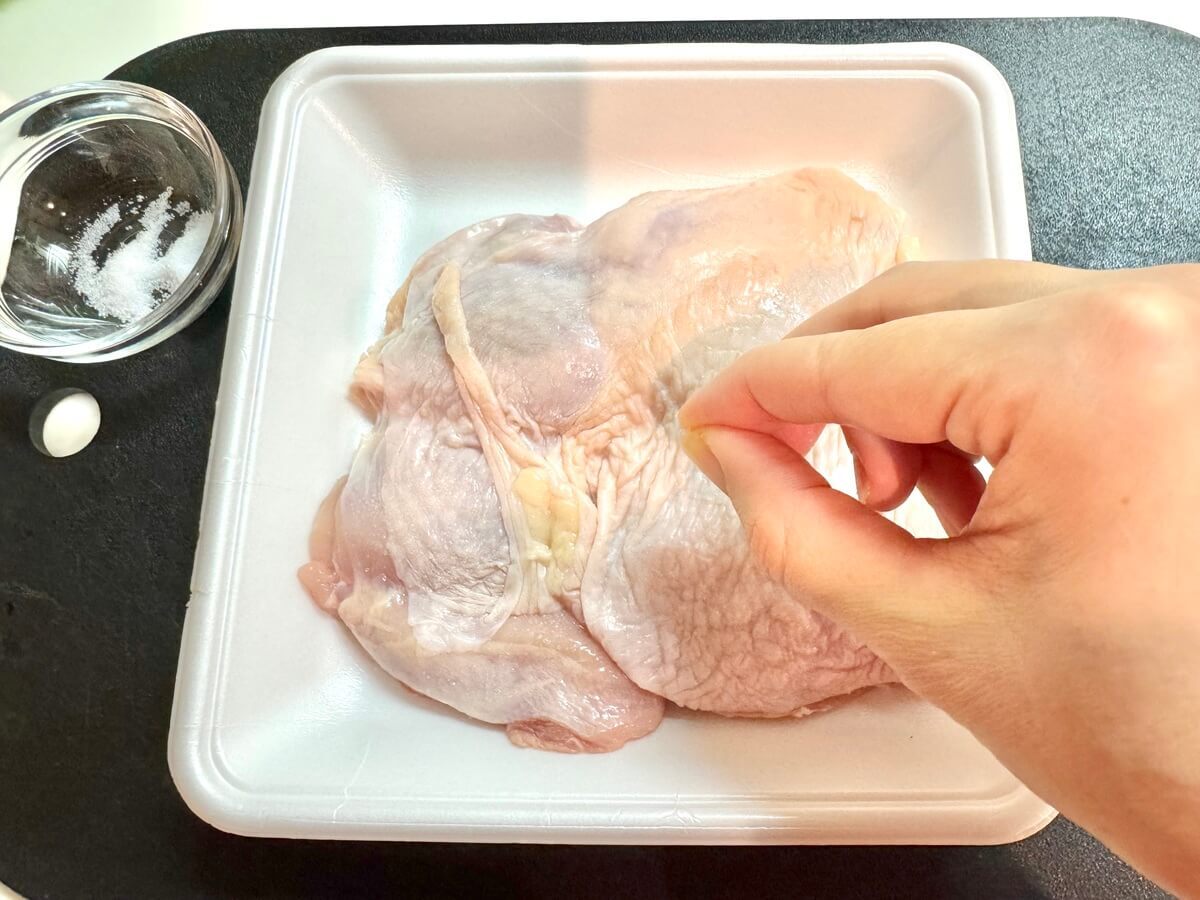 鳥羽周作さん「皮パリパリチキンステーキ」