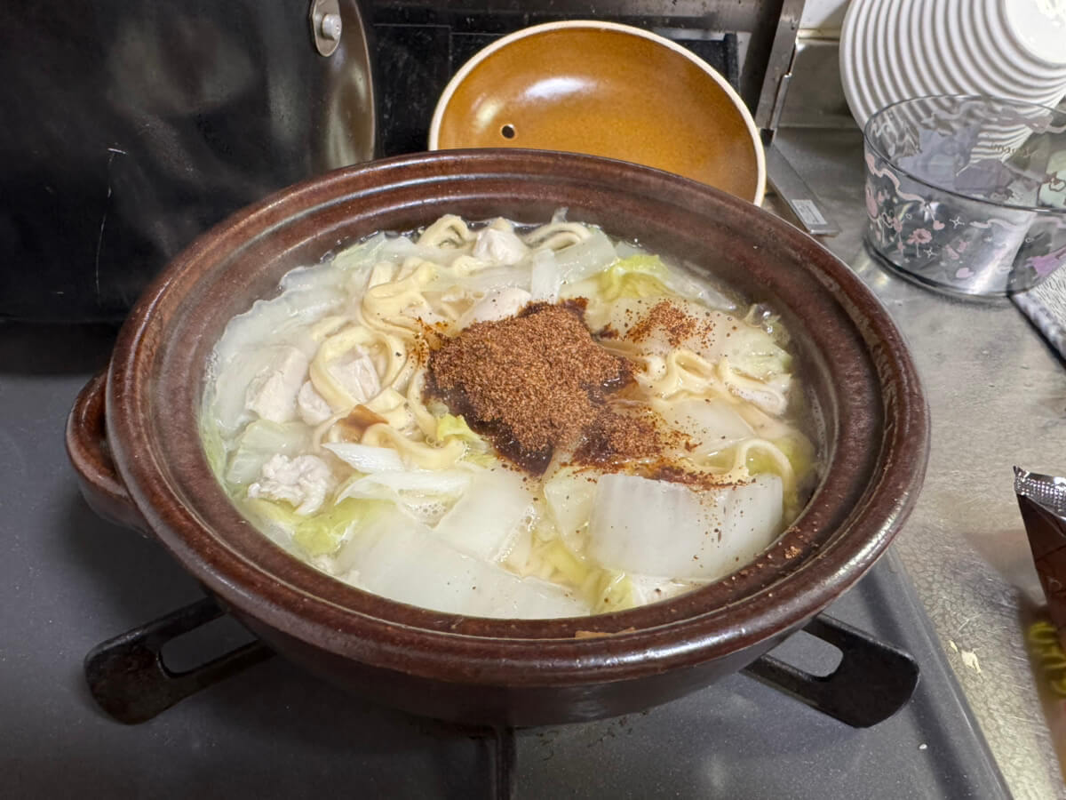 名古屋名物「味噌煮込みうどん」の魅力