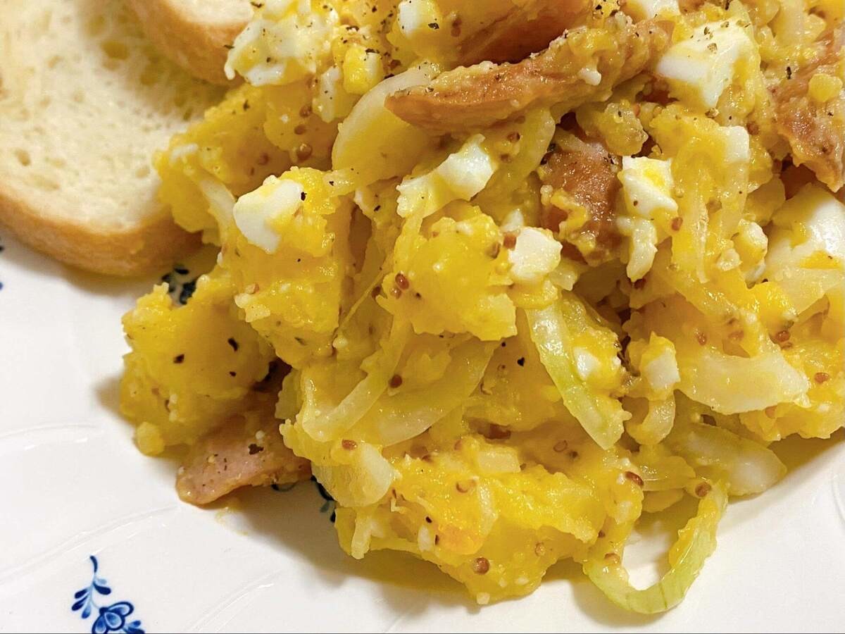 亜希さん「ヘルシー！マヨなしポテトサラダ」のレシピ