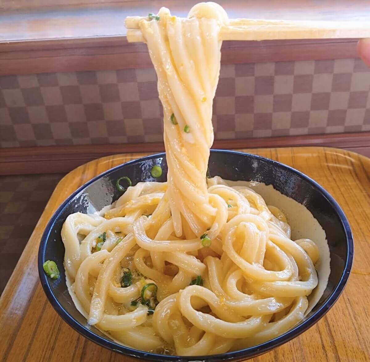 釜玉発祥のうどん店「山越うどん」（香川県綾歌郡）