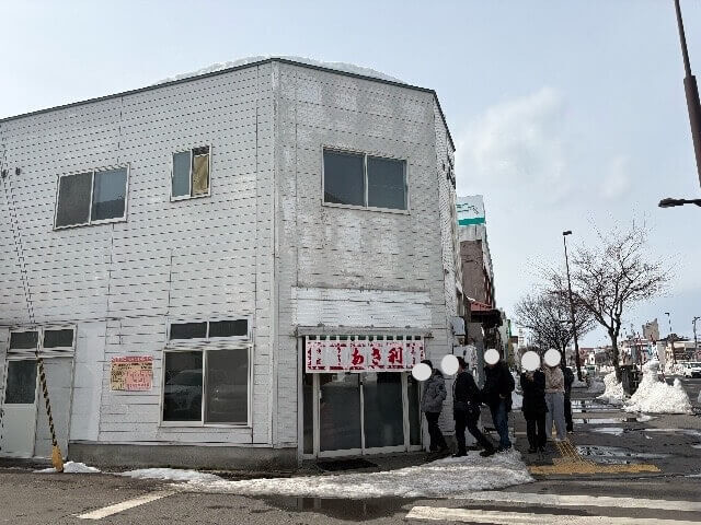 小さな食堂に毎日行列【あさ利】とは！？