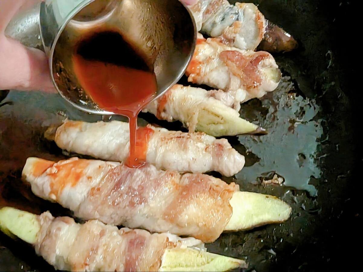 韓国風とろなすの辛旨肉巻き
