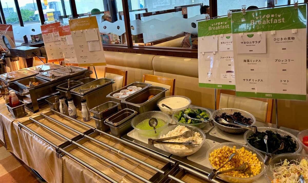 ココスの朝食バイキング