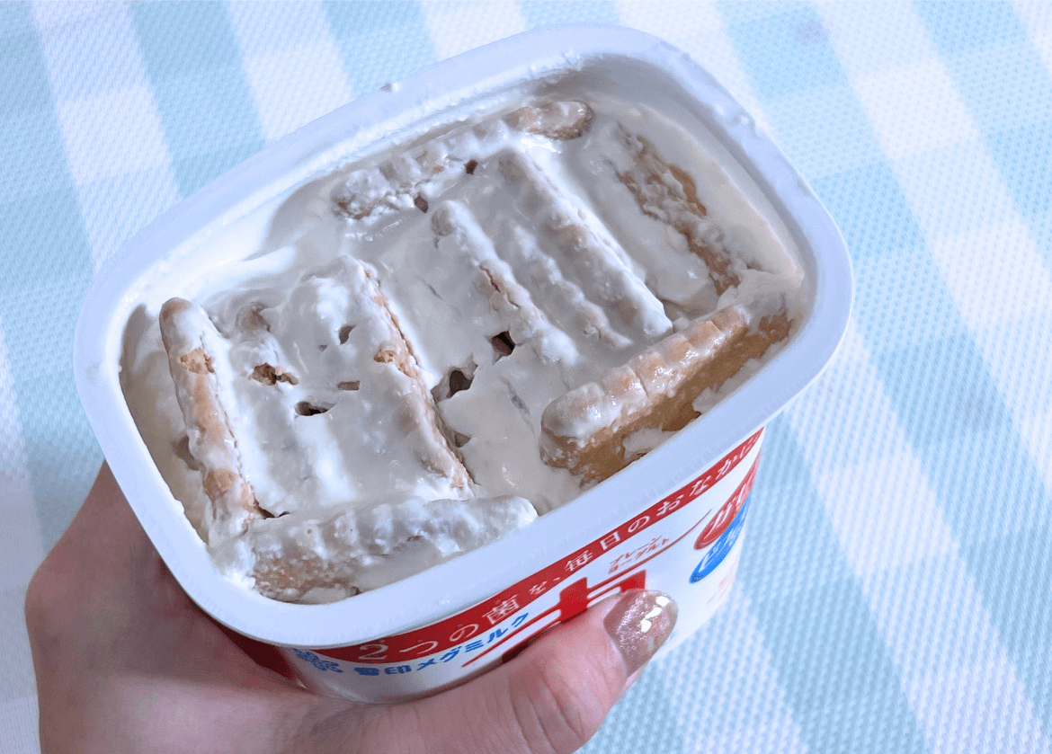 SNSで話題沸騰「ヨーグルトとビスケットのチーズケーキ」