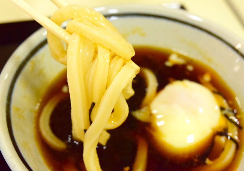 丸亀製麺「旨辛 豚つけ汁うどん」
