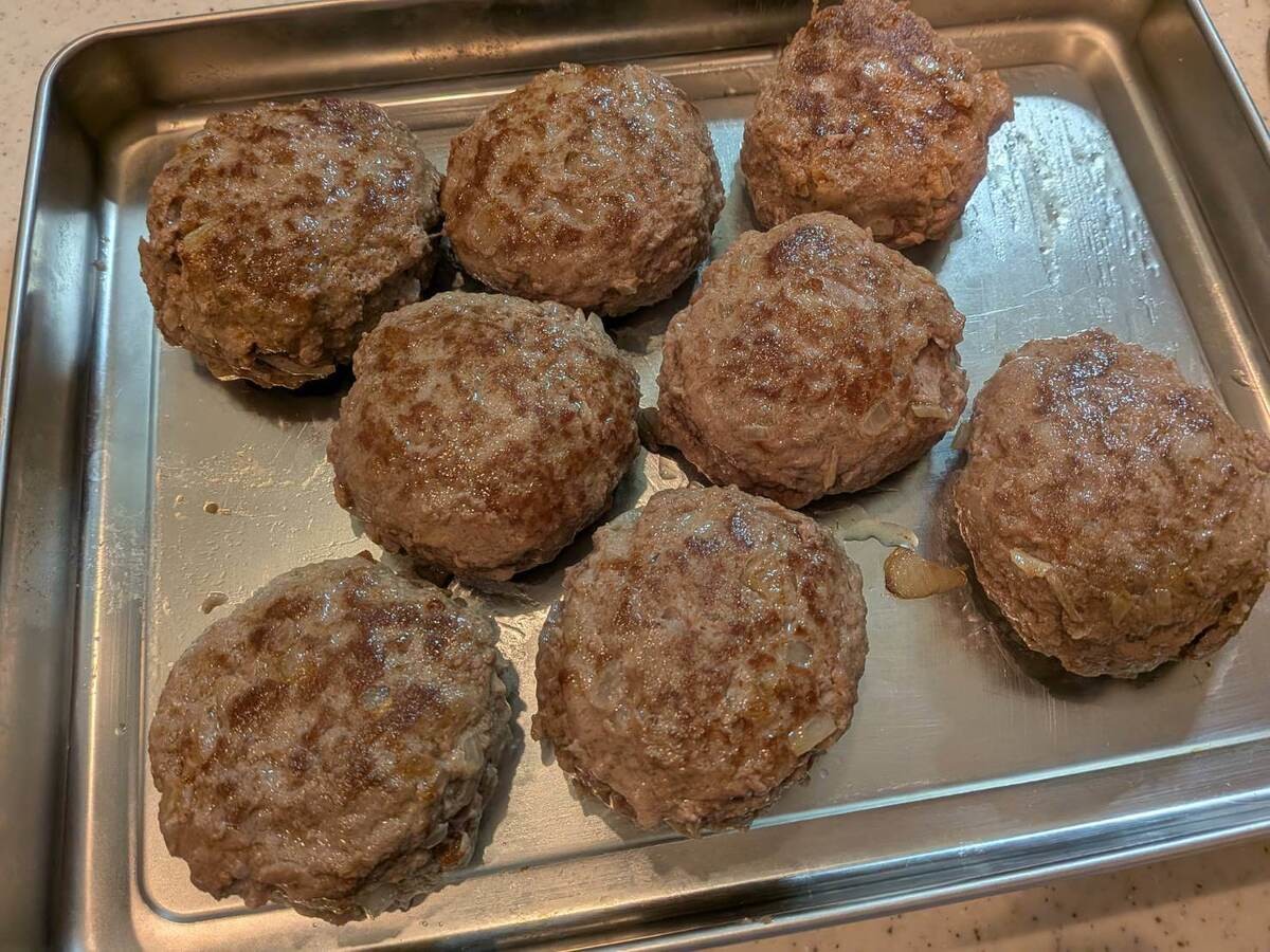 和田明日香さん「おうちのハンバーグ」