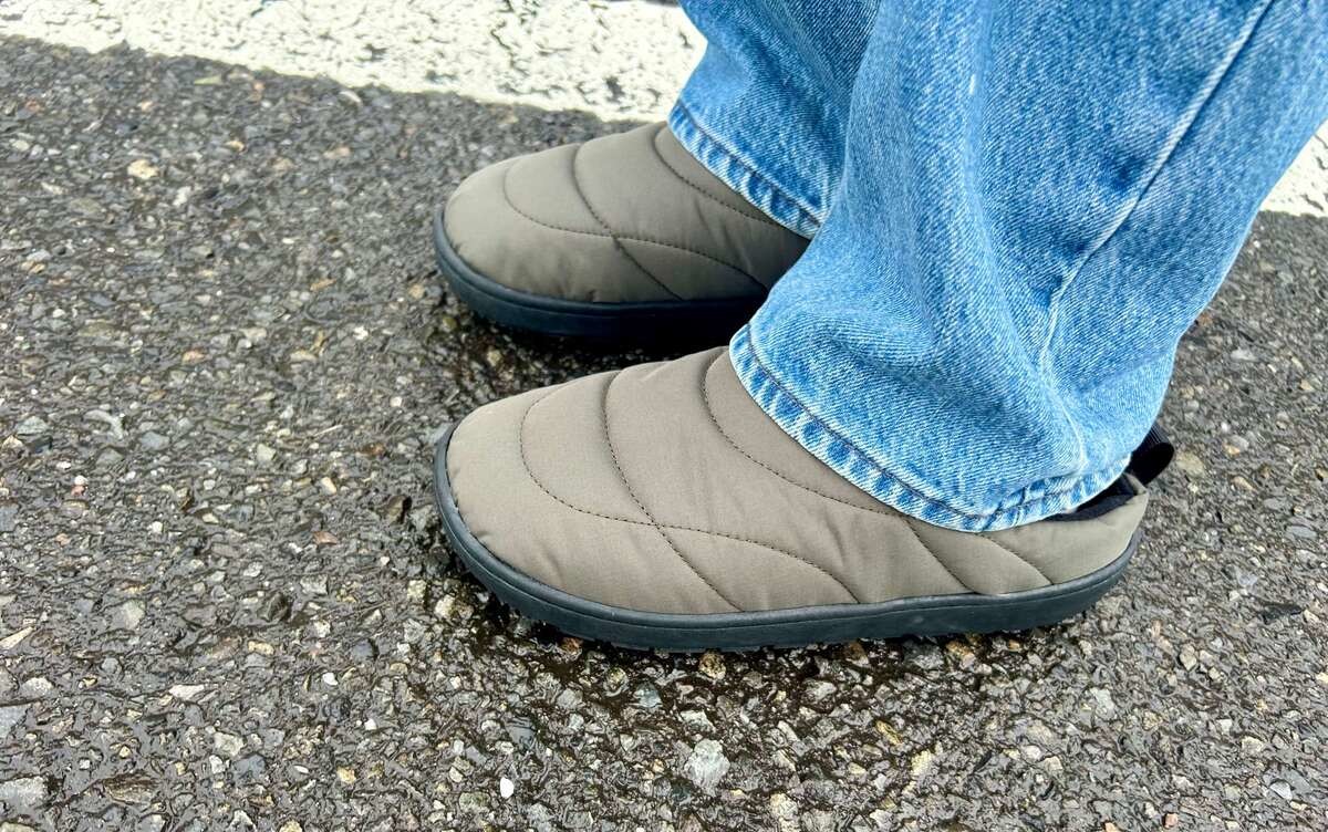 ワークマンの「ディアテックススリッポン」