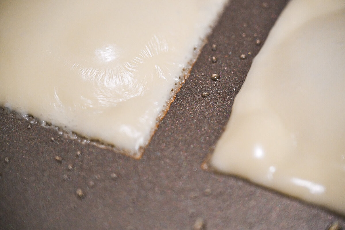 「まいたけチーズせんべい」