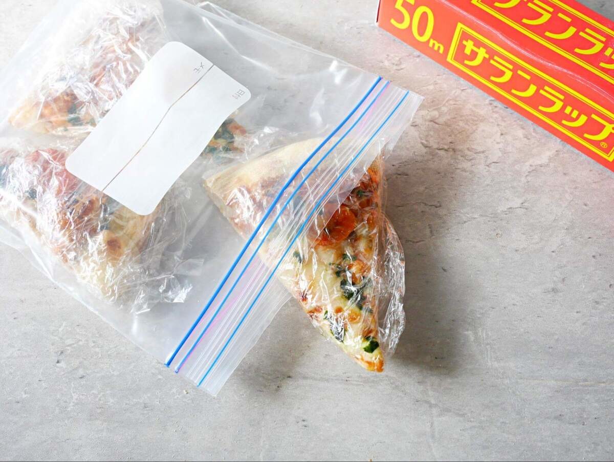 知らないと怖い！余ったピザで食中毒に？