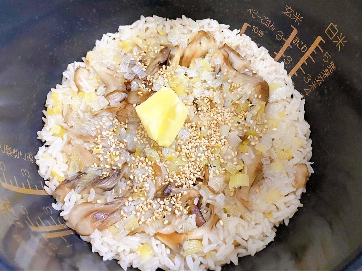 ユキグニファクトリー「まいたけのネギ塩炊き込みご飯」