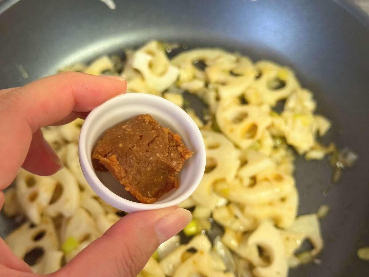 れんこんのねぎ味噌焼き