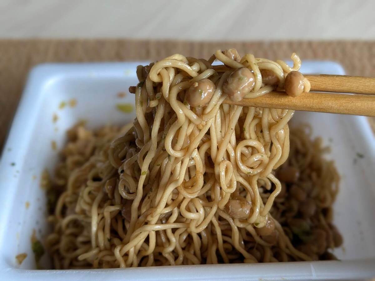 木村拓哉さん「ペヤング×納豆 アレンジ」のレシピ