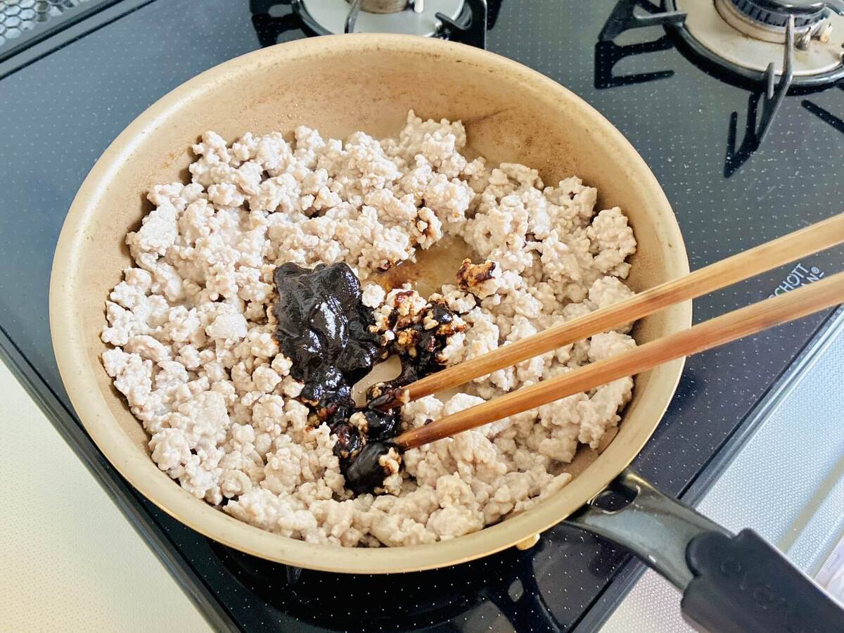 北斗晶さん「豚ひき肉で夏野菜たっぷりレタス包み」
