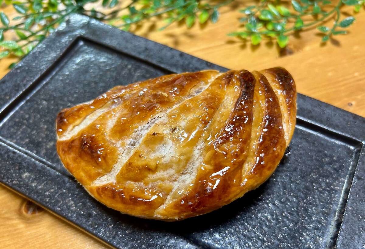 3位「YATSUDOKI プレミアムアップルパイ」