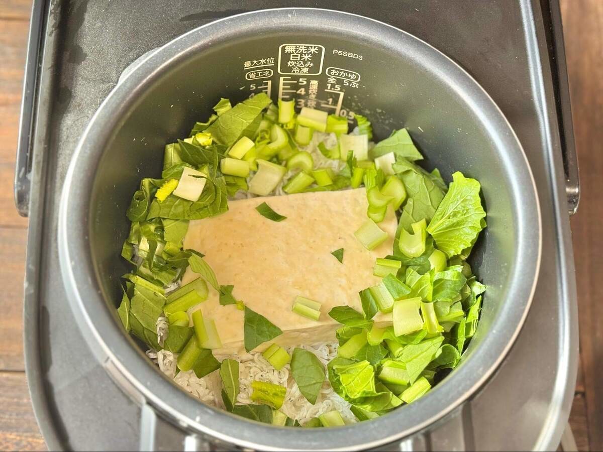 長谷川あかりさん「しらすと小松菜、豆腐の炊き込みごはん」