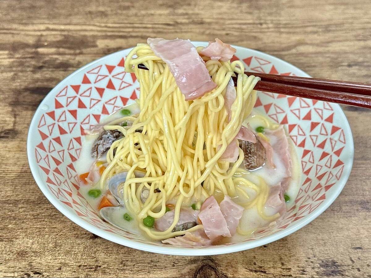 松村康史さん「クラムチャウダー風ラーメン」のレシピ