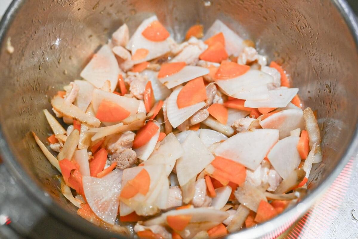 味の素公式「鶏けんちん汁」