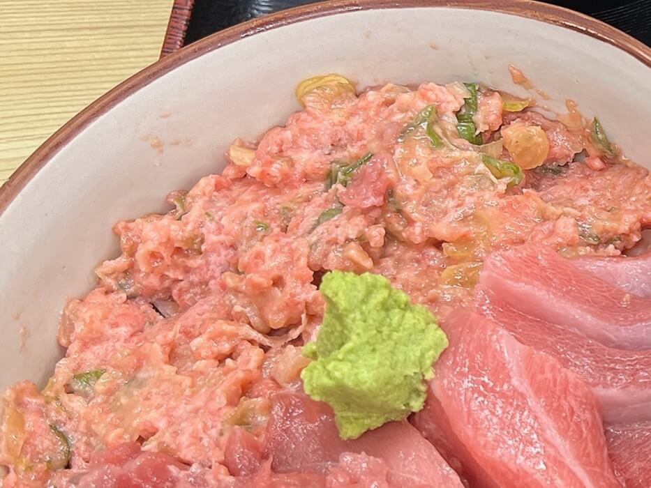 横浜中央卸売市場内の「竹家食堂」