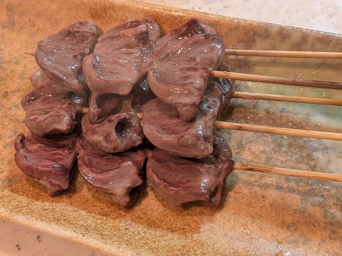 ロピアおすすめ1.食べ盛りの味方！国産なのに激安ムネ肉